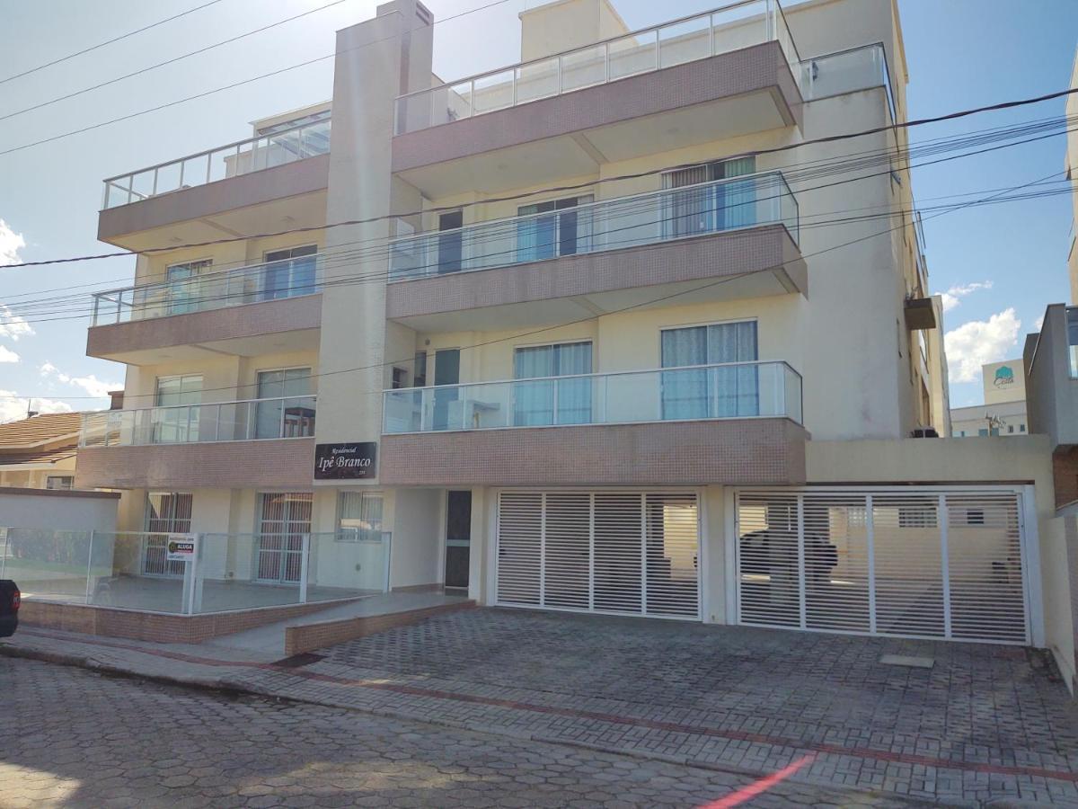 Apartment Ipe Branco, Mariscal, Otima Localizacao Bombinhas